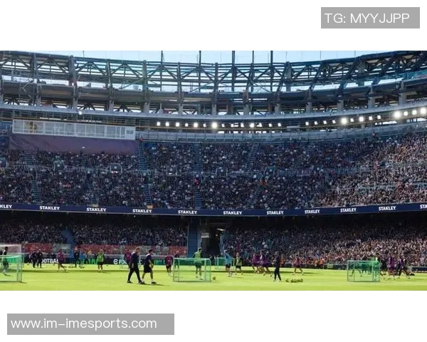 巴萨运营总监透露诺坎普有望在11月中旬重新开放的最新消息