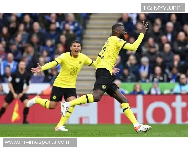 太阳本赛季开局表现略逊于上赛季前13场战绩对比引人关注