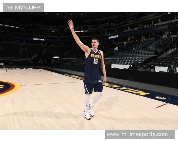 文班表现惊艳砍下17分7篮板隔扣对手并限制切特发挥至极限