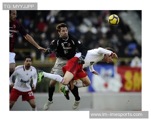 安布罗西尼称若在米兰冬窗必签41岁蒂亚戈席尔瓦重返球队