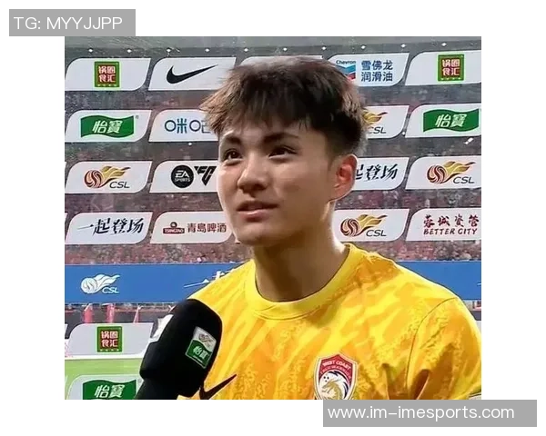 深圳新鹏城对青岛西海岸门将李昊表现出浓厚兴趣并已开始接触谈判