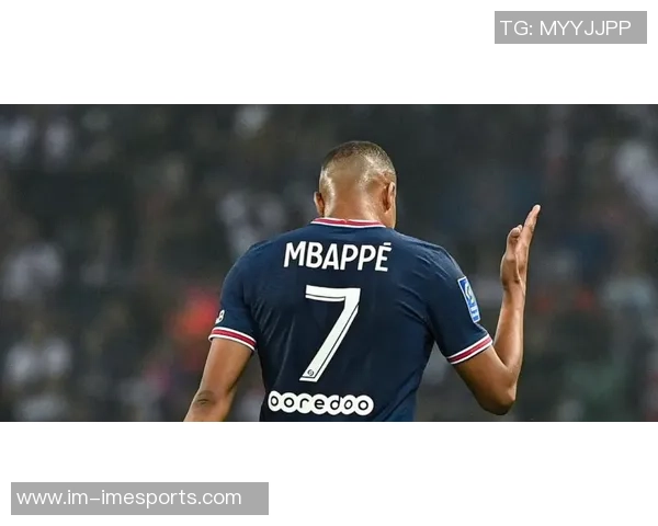 维尼修斯向皇马提出高额年薪和签字费要求欲与姆巴佩对标