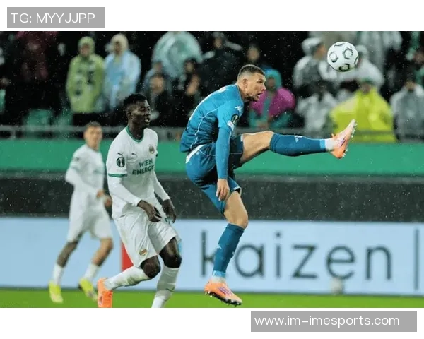 巴黎FC欲引进高产前锋目标锁定佛罗伦萨39岁老将哲科