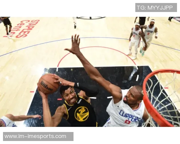 小波特全能发挥18投11中砍下34分9篮板7助攻正负值高达17