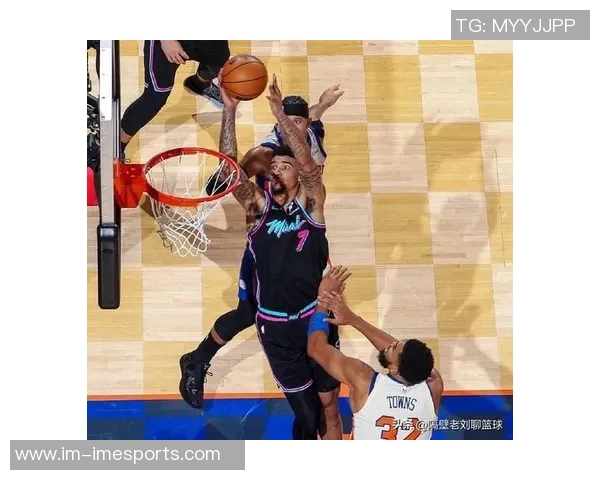 热火队远程轰炸三分球表现出色八名球员共同贡献19记三分球 热火队远程轰炸三分球表现出色八名球员共同贡献19记三分球