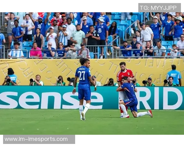 小卡首节表现抢眼却难掩球队防守漏洞一下场被对手打出10-0的惨痛局面