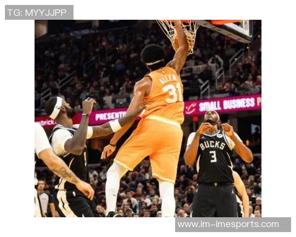 字母哥腹股沟拉伤里弗斯透露伤情不重预计缺阵两周 字母哥腹股沟拉伤里弗斯透露伤情不重预计缺阵两周